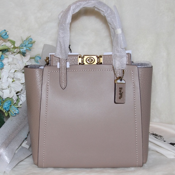 NWT Coach 1941 Troupe Tote - Picture 1 of 7